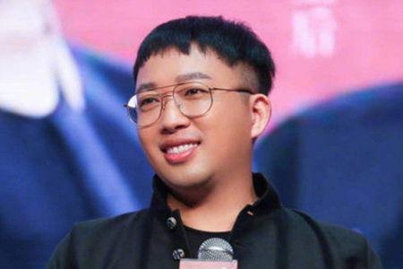 娱乐圈吃瓜导演有哪些,揭秘那些热衷于吃瓜的导演们  第1张